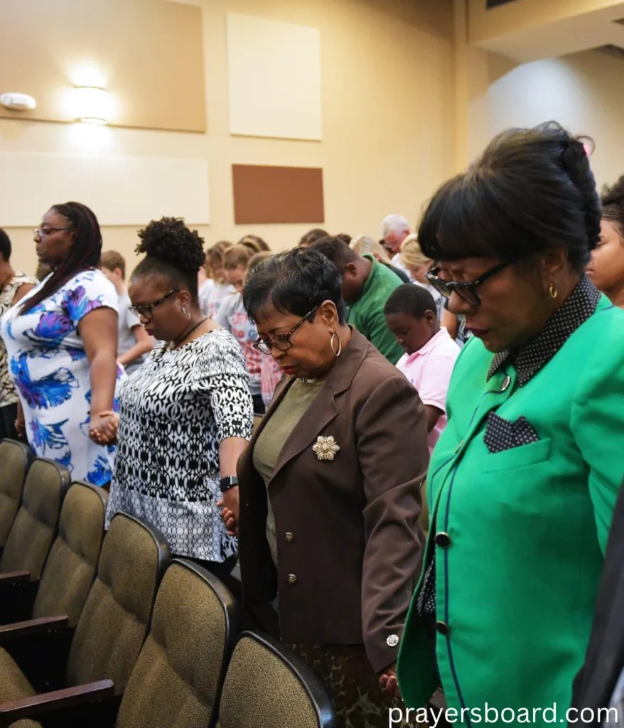 group-church-family-prayers-for-disaster-victims